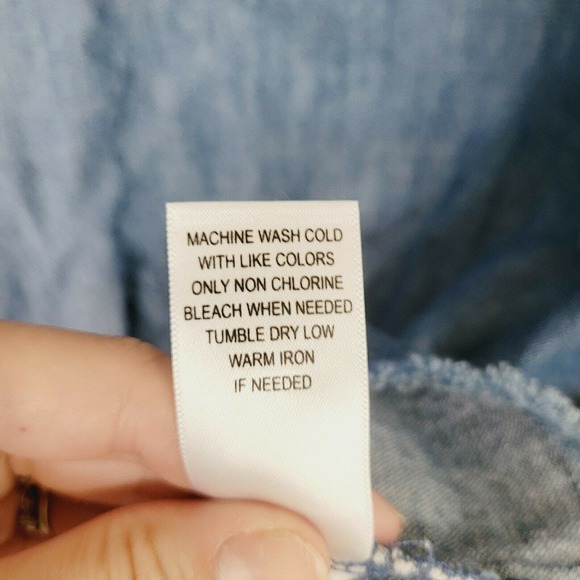 Krazy Kat Blue Chambray Flared Short Sleeve‎ Mini Dress With Frayed Hem. Size S - Picture 8 of 8